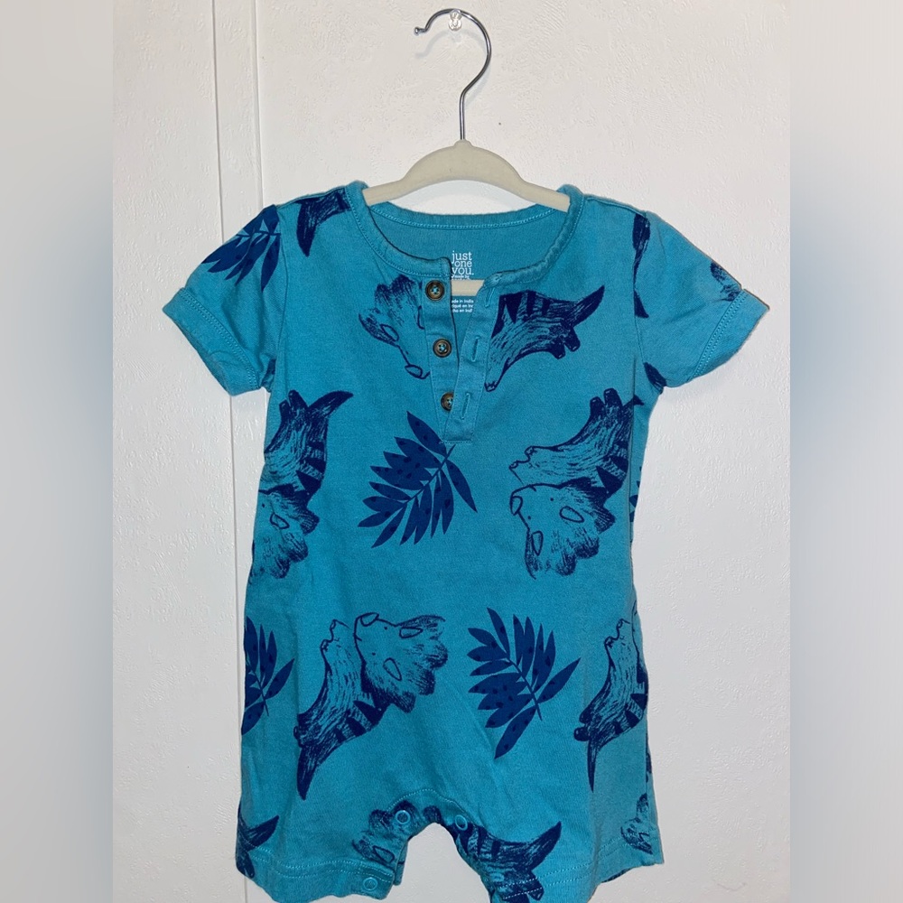 Carters 12 M Dinosaur Romper 🦖
